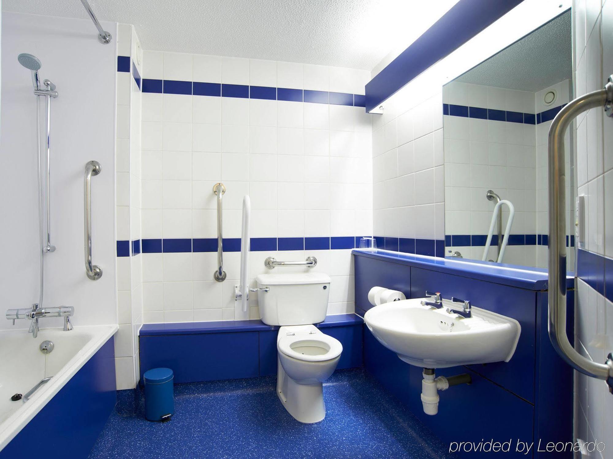 Travelodge Bournemouth Exterior photo